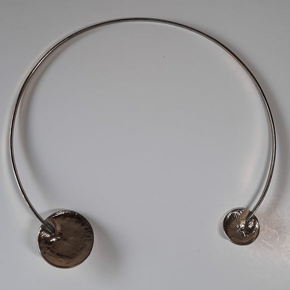 Vintage Gold Tone Asymmetrical Choker Necklace - Picture 5 of 5